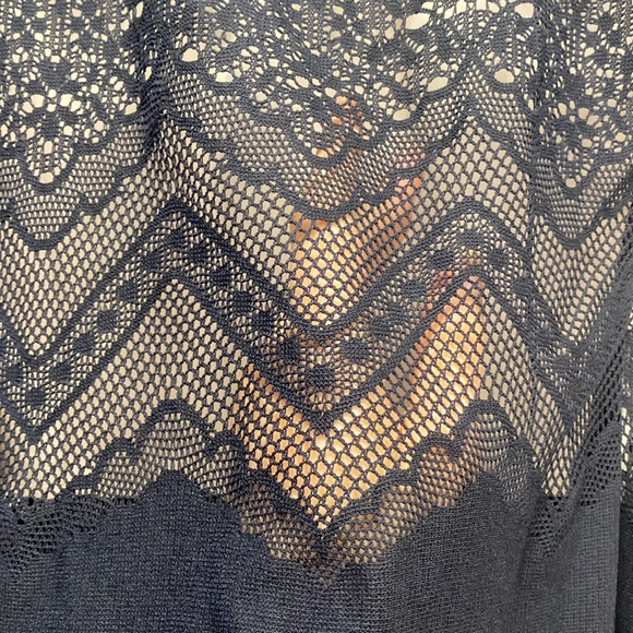 Eyeshadow Black Lacy Top Size Small - Picture 7 of 10